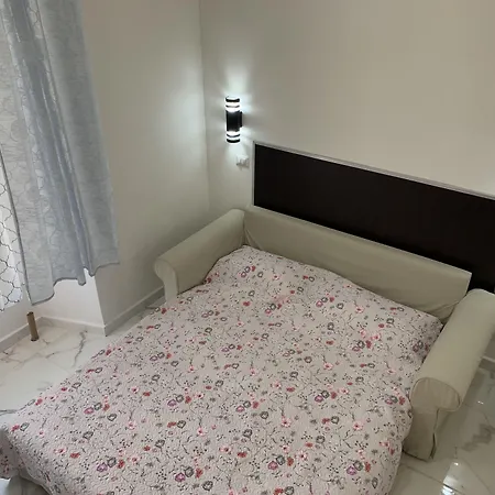 Alojamento de Acomodação e Pequeno-almoço Tune Homes 3*